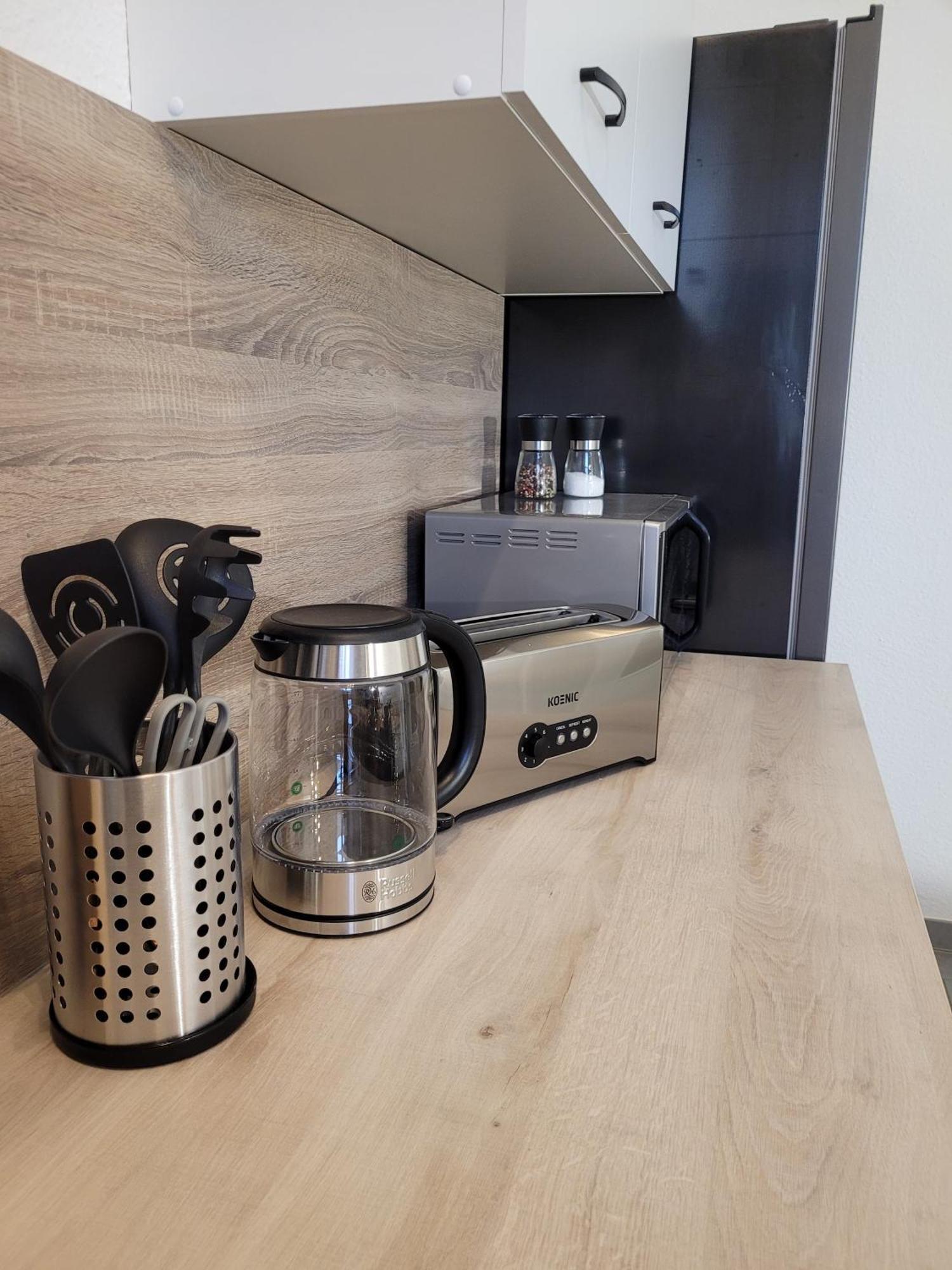 T21 - Apartment Direkt Im Zentrum Mit Parkplatz 开姆尼茨 外观 照片