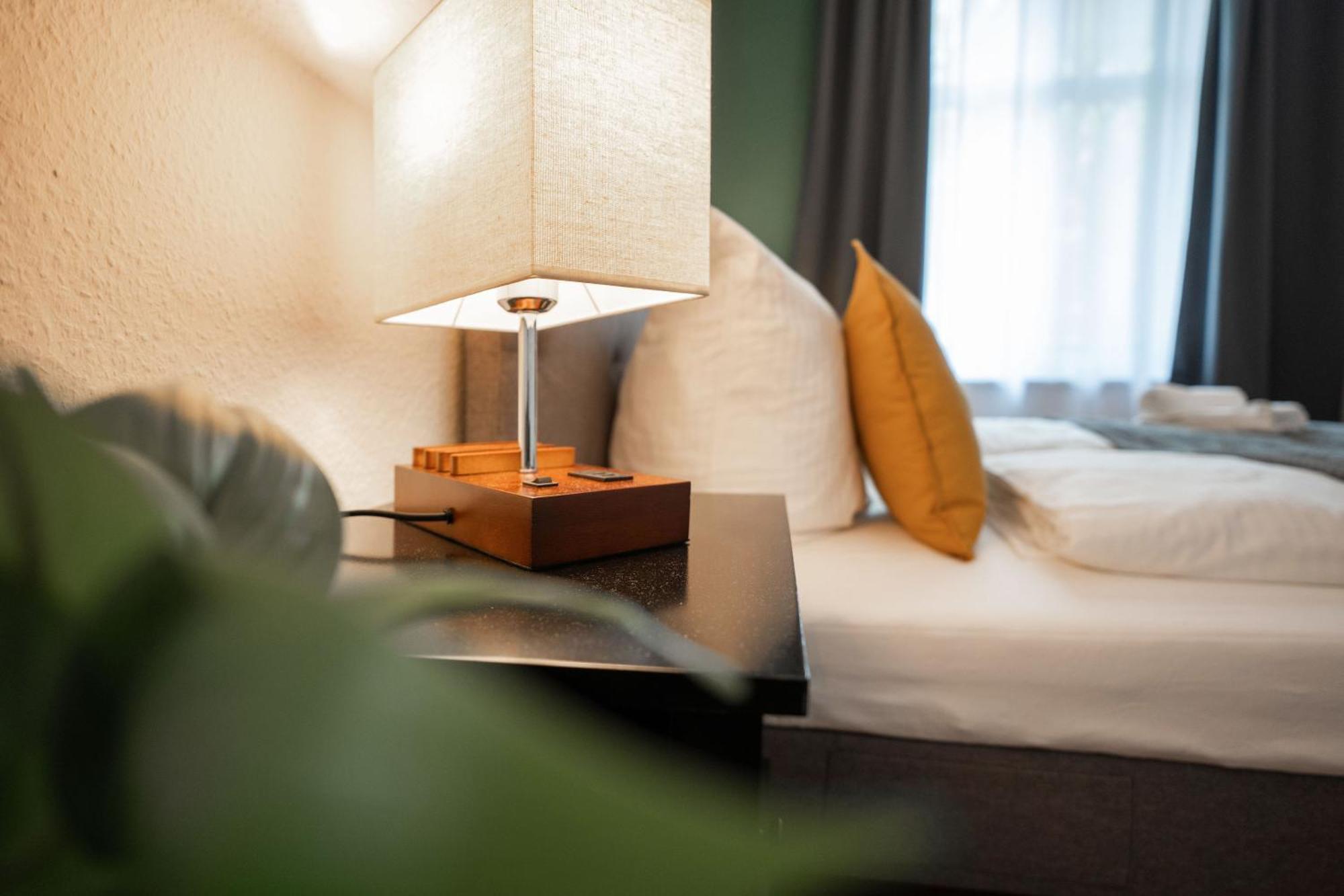 T21 - Apartment Direkt Im Zentrum Mit Parkplatz 开姆尼茨 外观 照片
